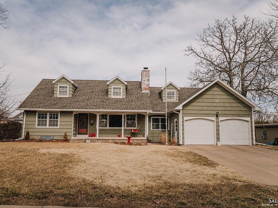 1st image of 35 Crestview Dr