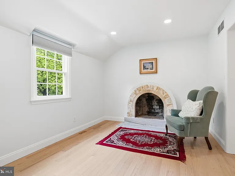 1316 Heller Dr — Photo 38