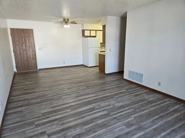 Pine Tree Apartments