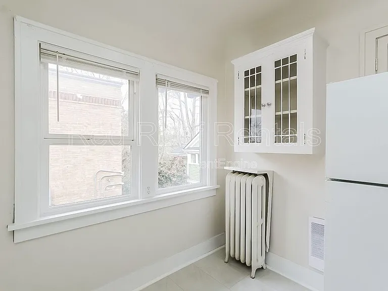 1319 6th Ave E #C — Photo 12