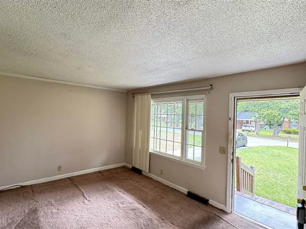 1416 Tradd Ct, Florence, SC 29506