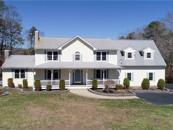 Waterfront Rhode Island Waterfront Homes For Sale 482 Homes Zillow