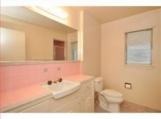 29 Upland Ave, San Carlos, CA 94070