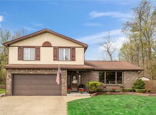 163 Croydon Dr, Depew, NY 14043