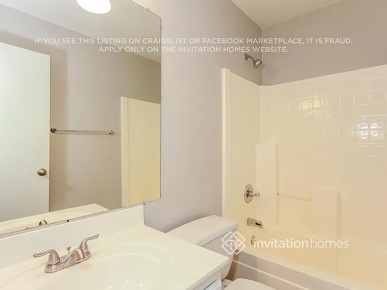 11601 W Windrose Ave — Photo 13