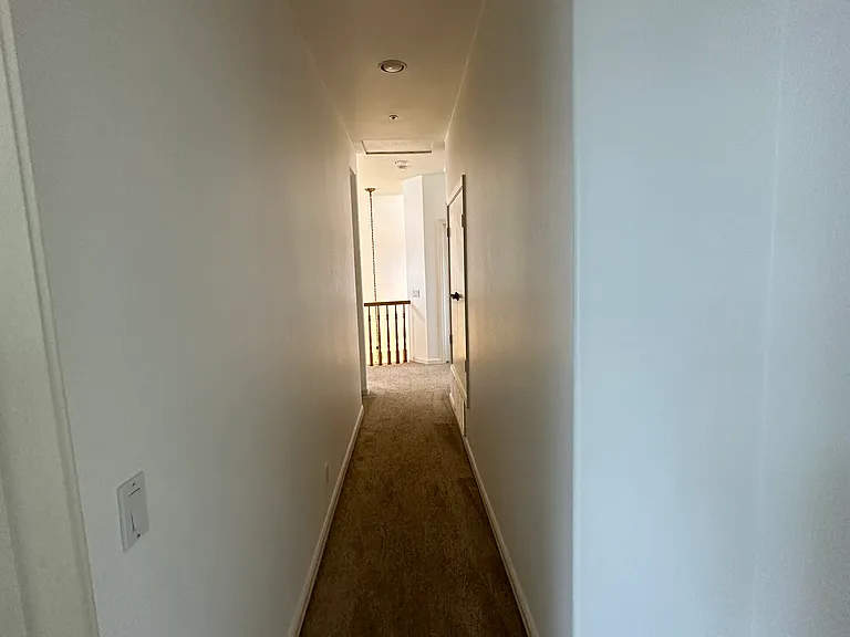 179 Mesa Dr — Photo 41