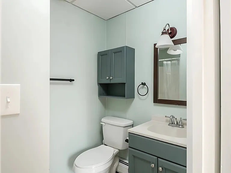 29 Pleasant Ave #3 — Photo 5