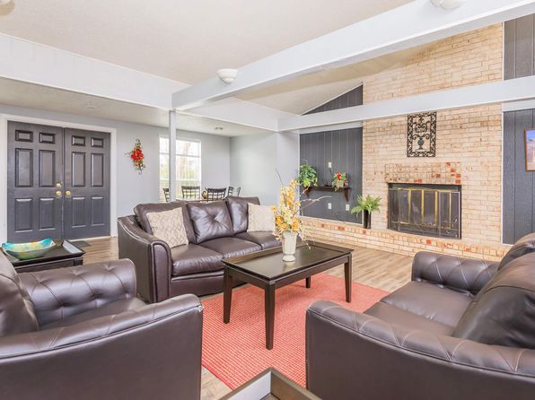 PECAN VALLEY APARTMENTS | 206 NW 44th St, Lawton, OK