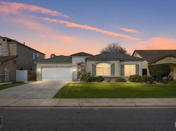 5023 Villa Bella Ln, Bakersfield, CA 93311