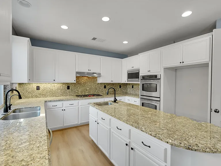 29138 Harmony Way — Photo 2