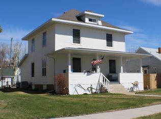 618 1st Ave E, Williston, ND 58801