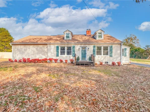 25014 Ferndale Rd, North Dinwiddie, VA 23803