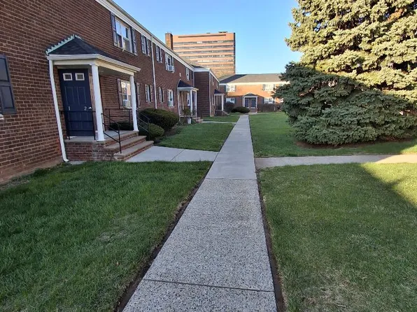 421-427-435-441 Main Saint Linwood Ave, Fort Lee, NJ 07024