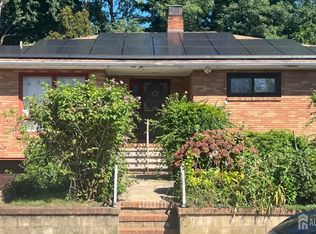 229 Osborn St, Keyport, NJ 07735