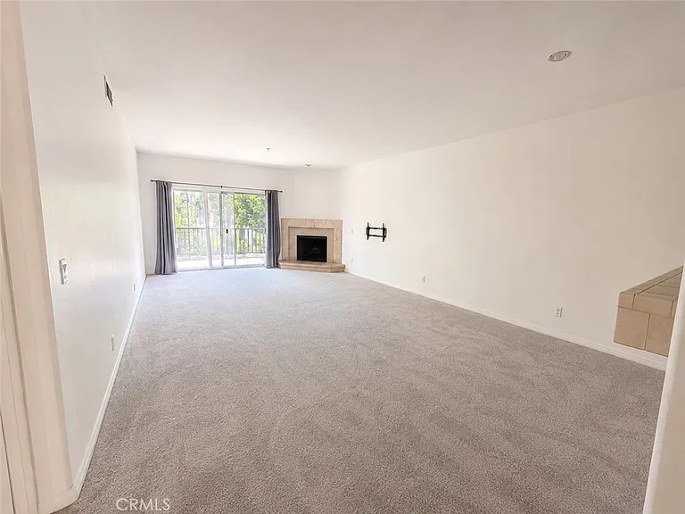 3645 Cardiff Ave #205 — Photo 6