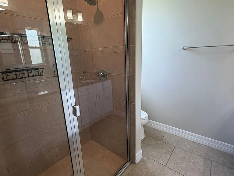 1031 San Cristobal Ave — Photo 18