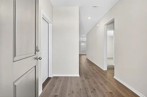 4th image of 4117 Amethyst Dr