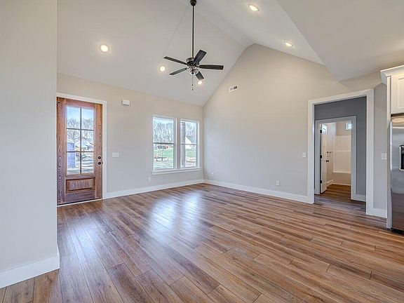 5th image of 5204 Norah Pl NW