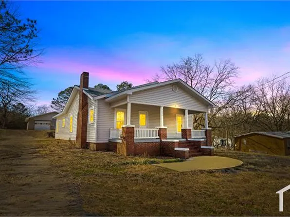 1630 Virginia Ln, Bessemer, AL 35023