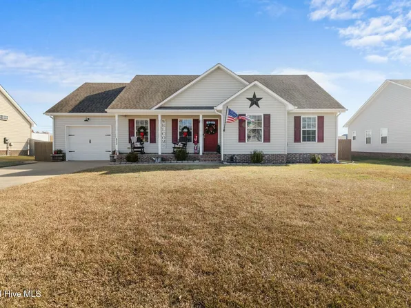 812 Compass Drive, Elizabeth City, NC 27909