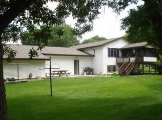 14379 Ferndale Dr, Rogers, MN 55374