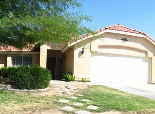 2124 S Del Rosa Dr, Ridgecrest, CA 93555