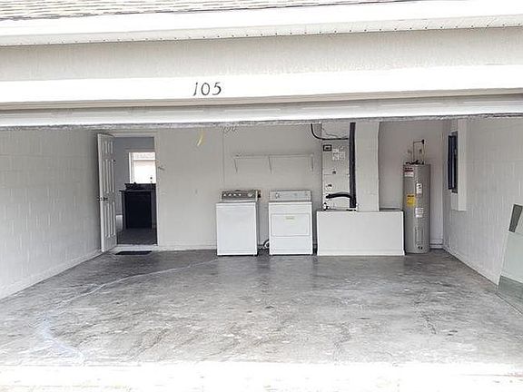 2nd image of 105 Aurelia Ct