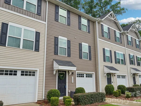 5024 Winding Jordan Ln, Charlotte, NC 28269