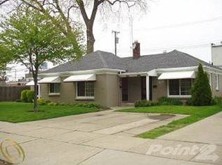 325 E 5th St, Royal Oak, MI 48067