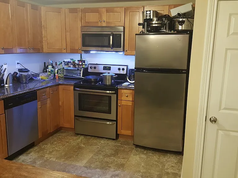 309 Garrard St #7 — Photo 3