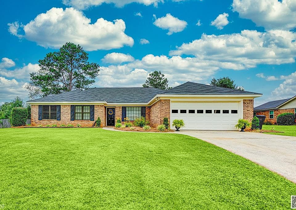 1st image of 536 Waterford Dr