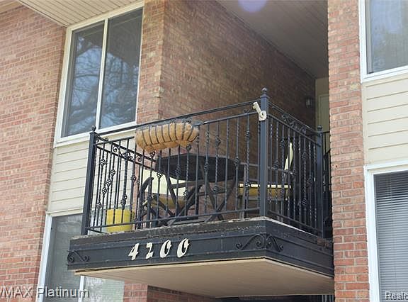 3rd image of 4200 Packard St APT 5