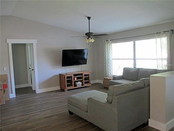 4th image of 805 Nestlewood Ct