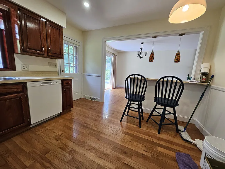 172 Country Hills Rd — Photo 7