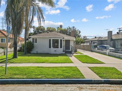 6962 Gale Ave, Long Beach, CA, 90805