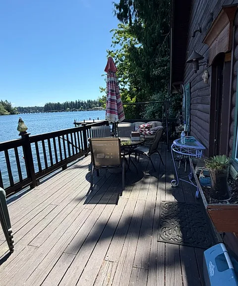 Mount Tacoma Dr SW — Photo 6