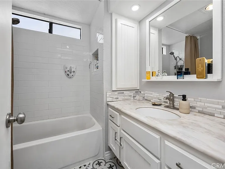 15251 Leffingwell Rd #8 — Photo 13