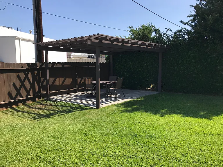 2964 Peppertree Ln — Photo 3