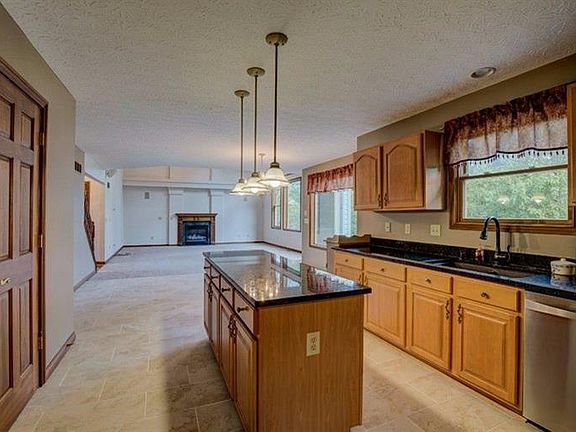 4th image of 1127 Appomattox Dr