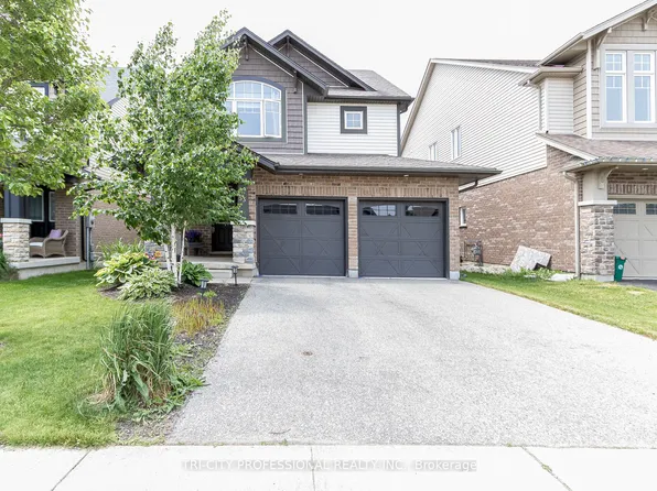 53 Aberdeen St, Centre Wellington, ON N1M 0C1