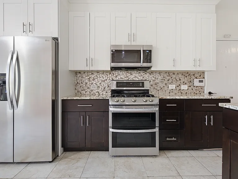 2114 Rustic Ridge Dr — Photo 16