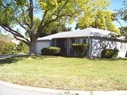1st image of 22115 Hibiscus Dr