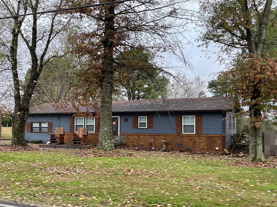 2nd image of 585 Warner Bridge Rd