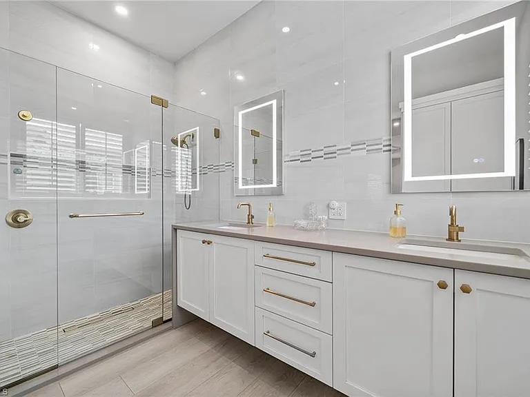 6597 Caldecott Dr — Photo 20