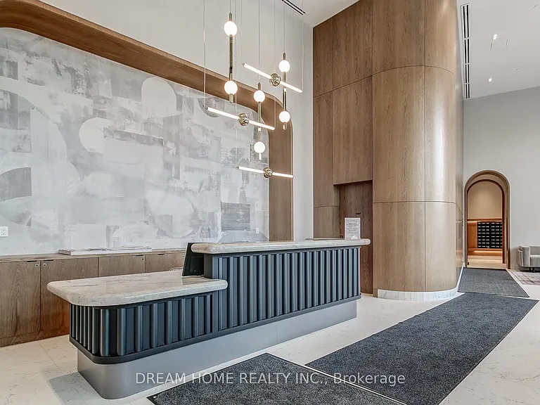 1185 Dupont St #503 — Photo 15
