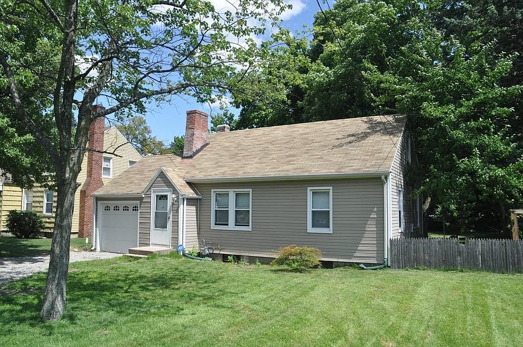 1809 Roosevelt Ave, Springfield, MA 01109 Zillow