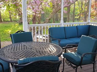 26 Pheasant Ln, East Setauket, NY 11733