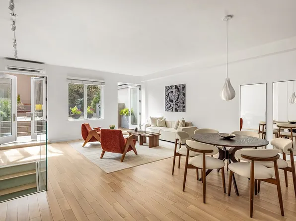 120 E 29th St #Townhouse 1, New York, NY 10016