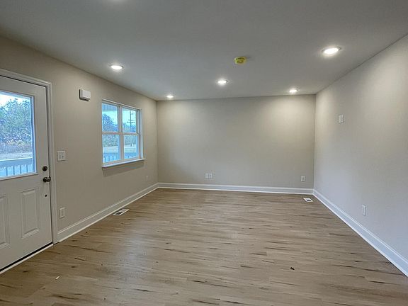 3rd image of 3716 Central Ave