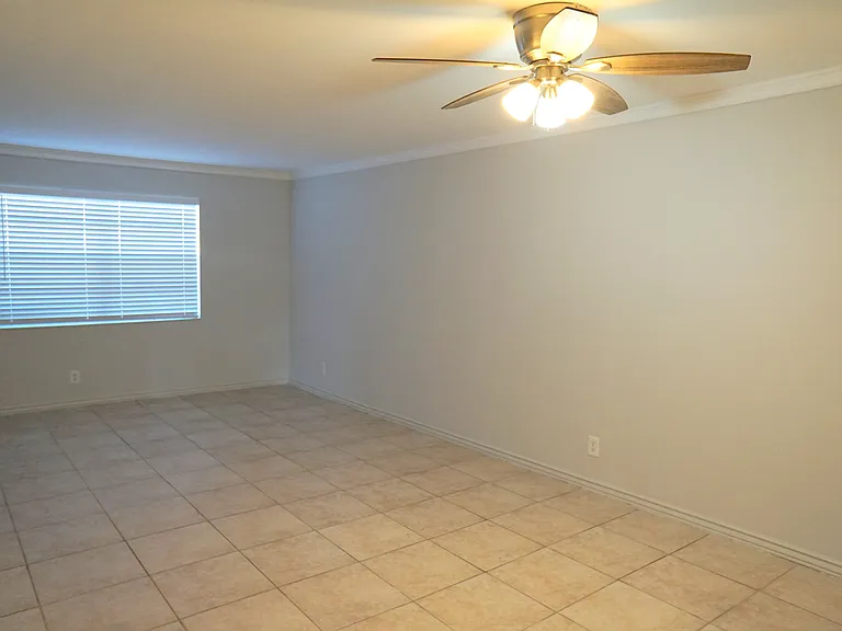 3313 Quail Close #3313 — Photo 5